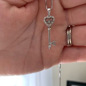 Diamonds in rhythm necklace